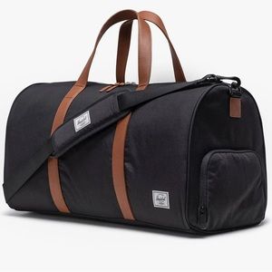Herschel canvas duffel bag. Black. Gently used.